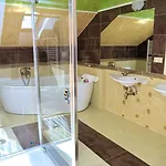 Targowski Dwor Mazury 3* Dzwierzuty