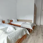 Bed & Breakfast Targowski Dwor Mazury 3*