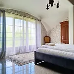 Targowski Dwor Mazury Dzwierzuty