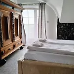 Targowski Dwor Mazury Bed and Breakfast 3*
