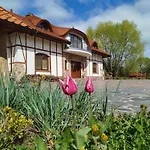 Bed & Breakfast Targowski Dwor Mazury 3*