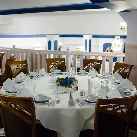 Bed & Breakfast Targowski Dwor Mazury 3*