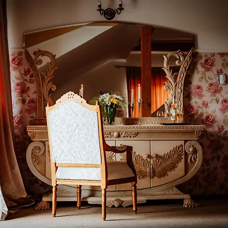 Targowski Dwor Mazury Bed & Breakfast *