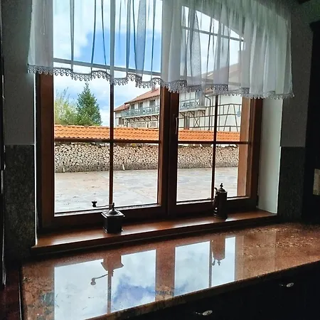 Bed & Breakfast Targowski Dwor Mazury