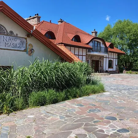 Targowski Dwor Mazury Bed and Breakfast Dzwierzuty