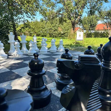 Bed & Breakfast Targowski Dwor Mazury