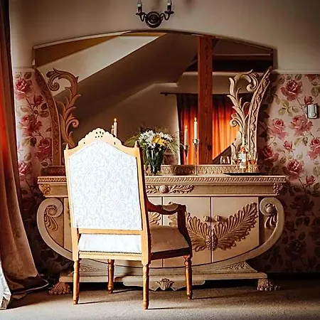 Targowski Dwór Mazury Bed and breakfast 3*
