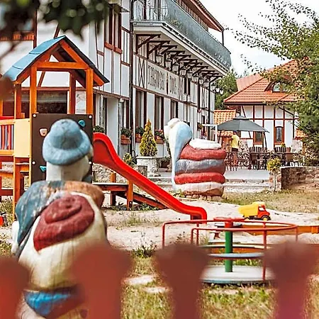 Targowski Dwor Mazury 3* Dzwierzuty