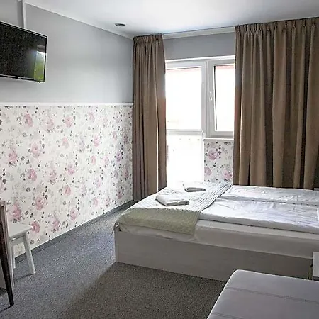 Targowski Dwór Mazury 3* Dzwierzuty