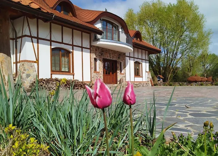 Bed & Breakfast Targowski Dwor Mazury 3*